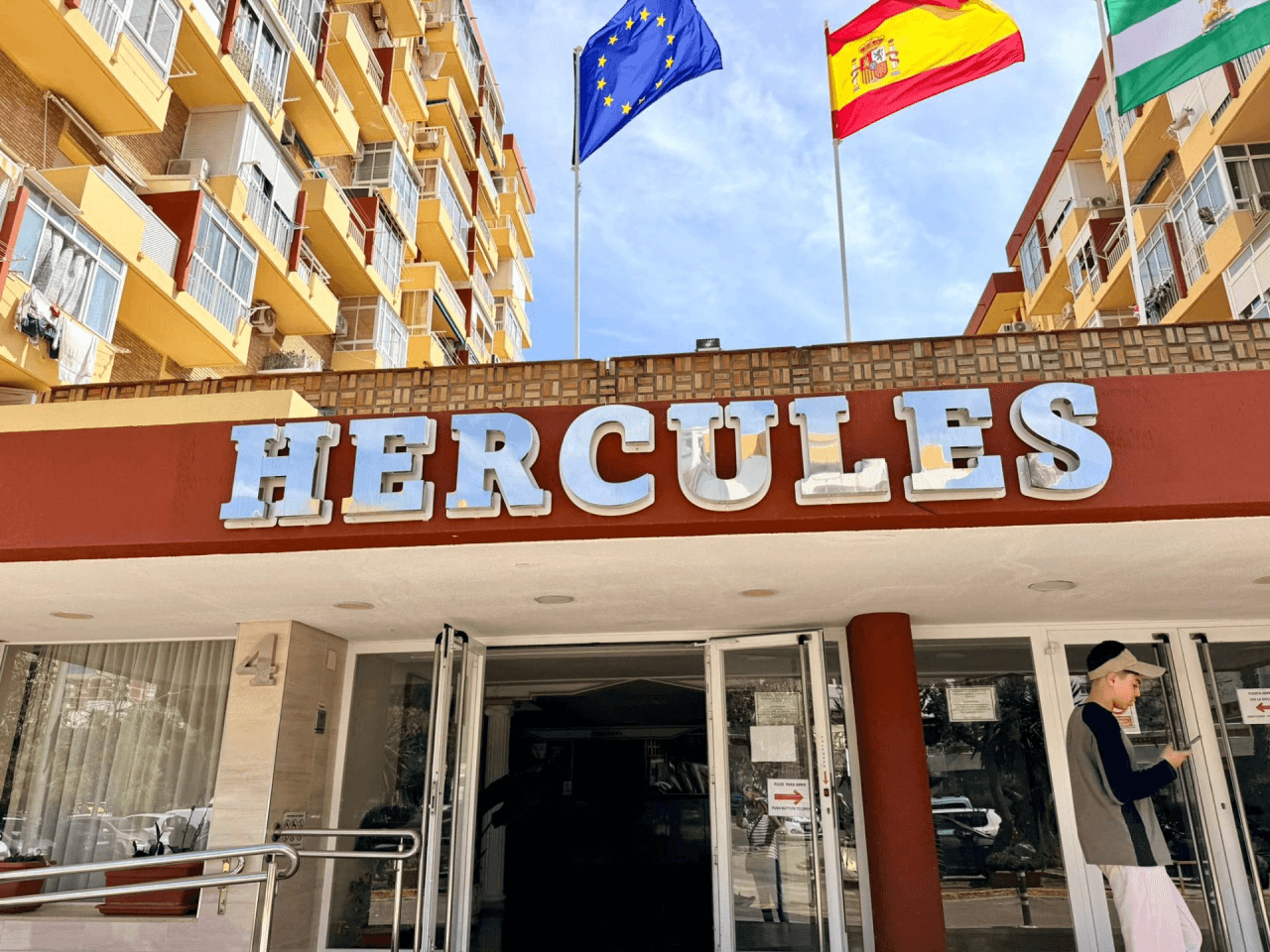 Estudio en el corazón de Arroyo de la Miel.